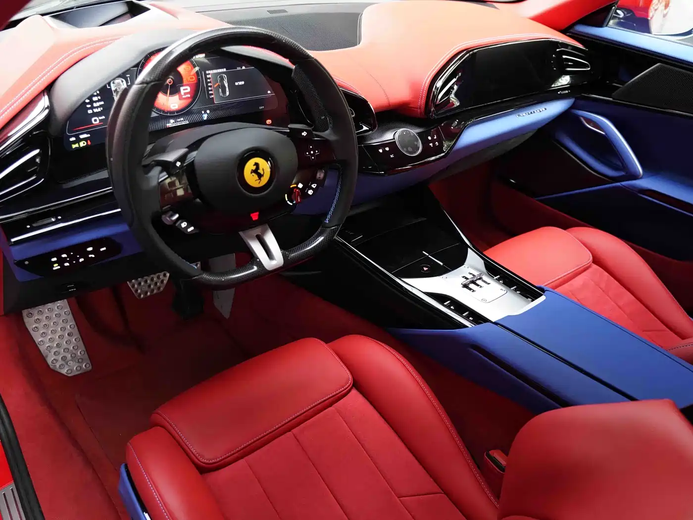 Ferrari Purosangue 2025 2023 6.5L V12