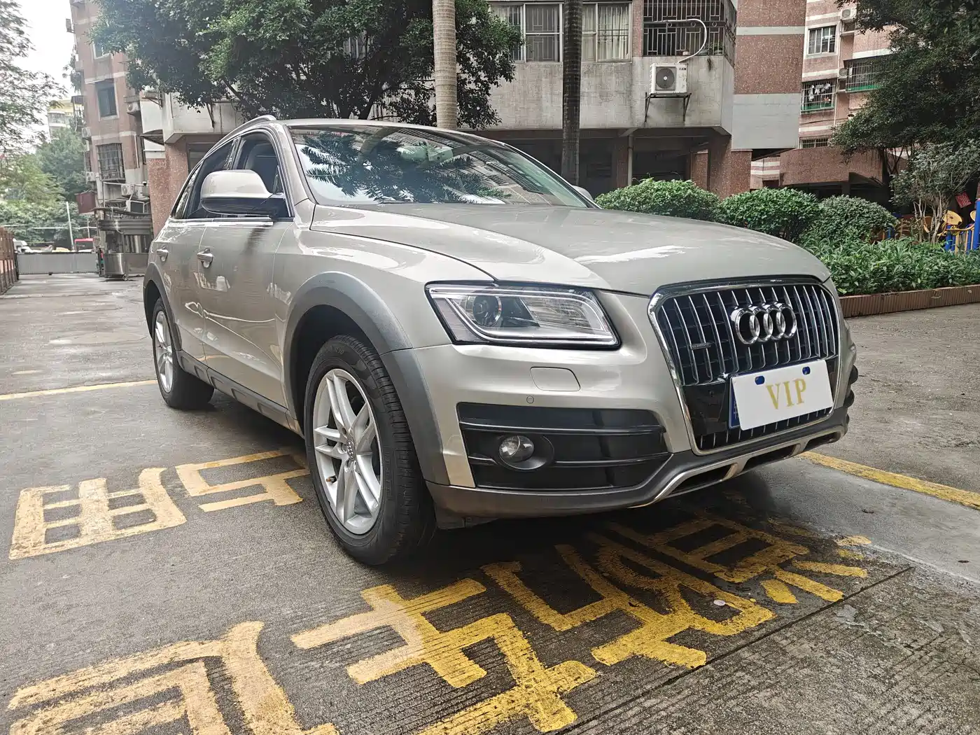 Audi Q5 2017 Plus 40 TFSI Technology фото 3