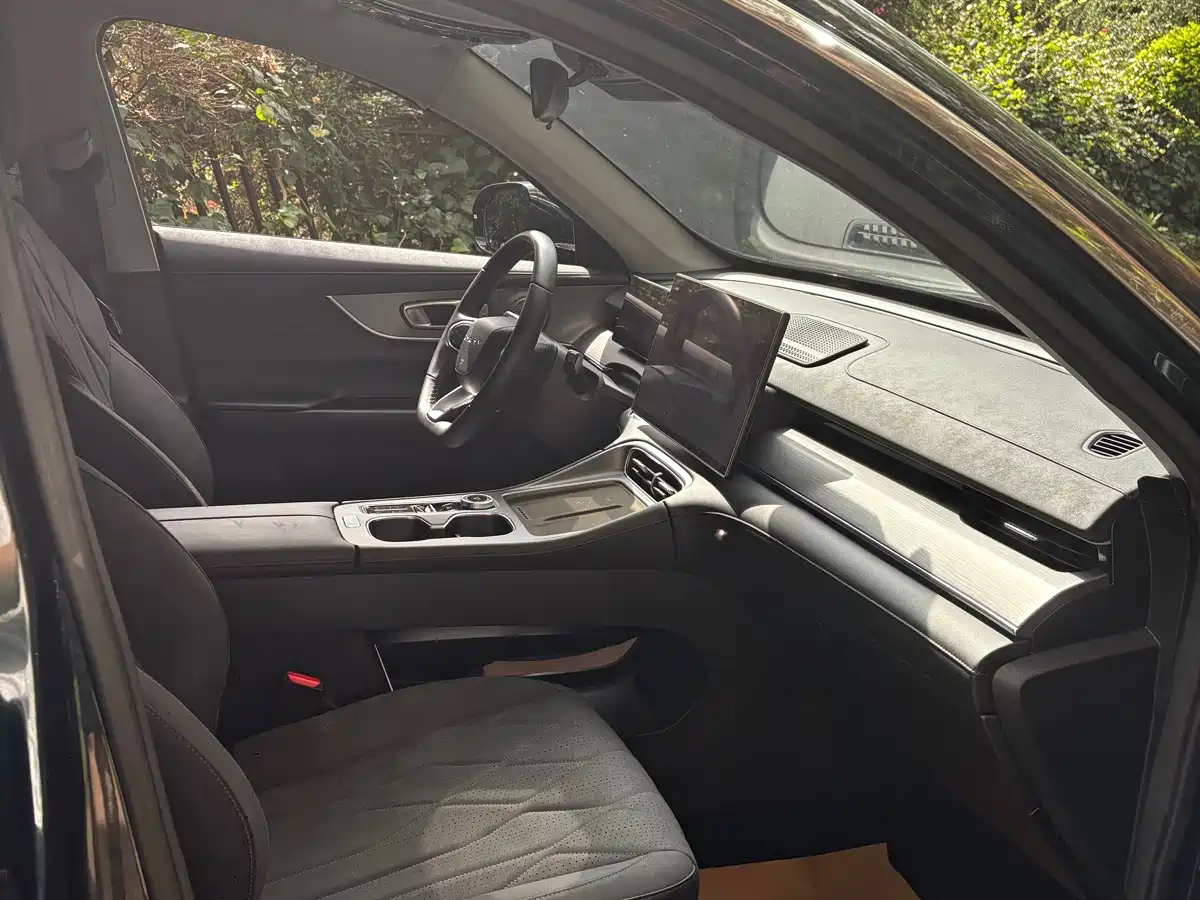 Chery Tiggo 8 PLUS 2025 2025 290TGDI DCT Comfort 5-seater