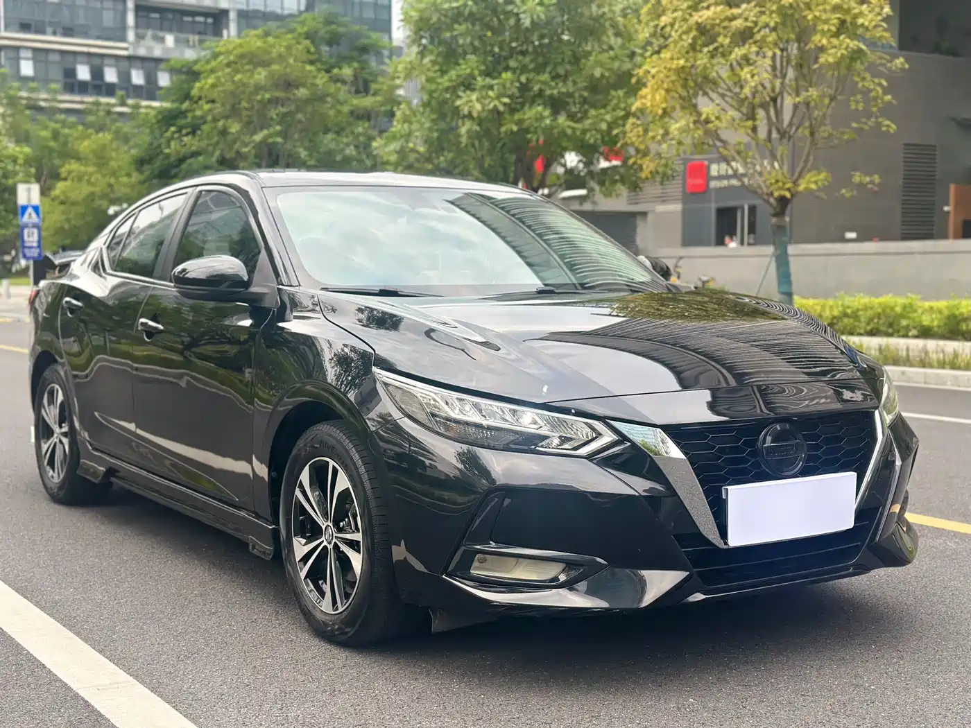 Nissan SYLPHY