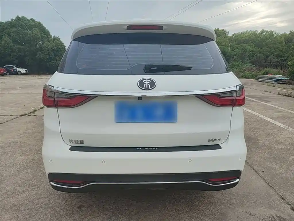 BYD Song MAX 2019 1.5T Auto Smart Connect Premium 6-seater China VI фото 6