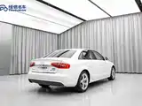 Фото 5 - Audi A4L