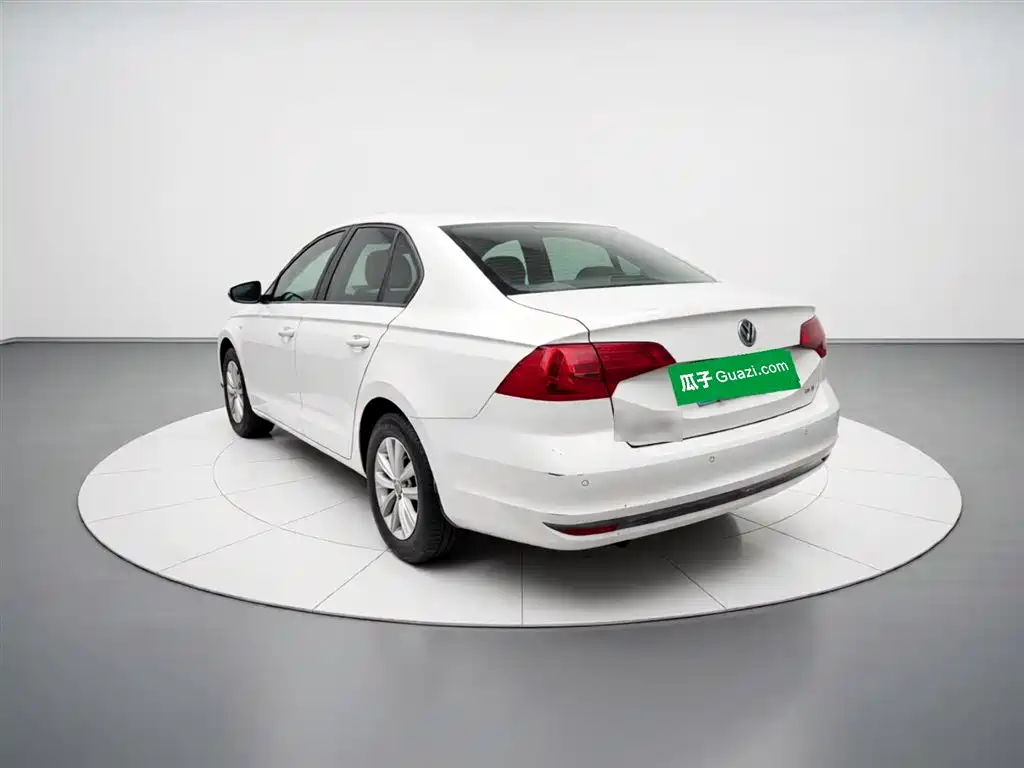 Volkswagen Bora 2016 Model 1.6L Automatic Fashion фото 4