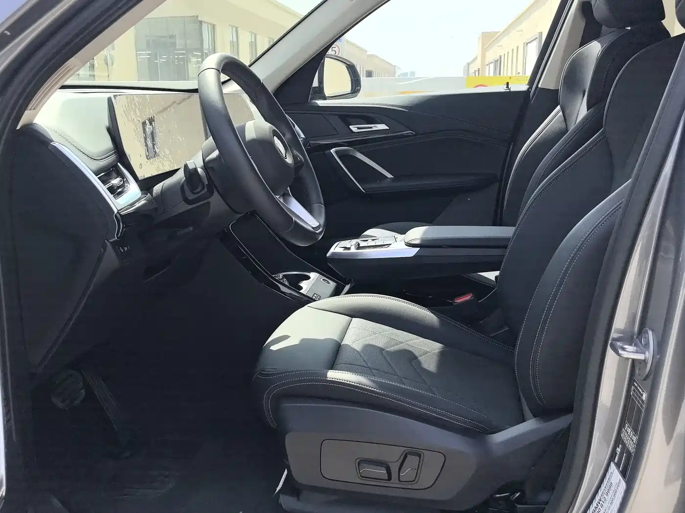 BMW X1 2023 sDrive20Li X Design Package фото 4