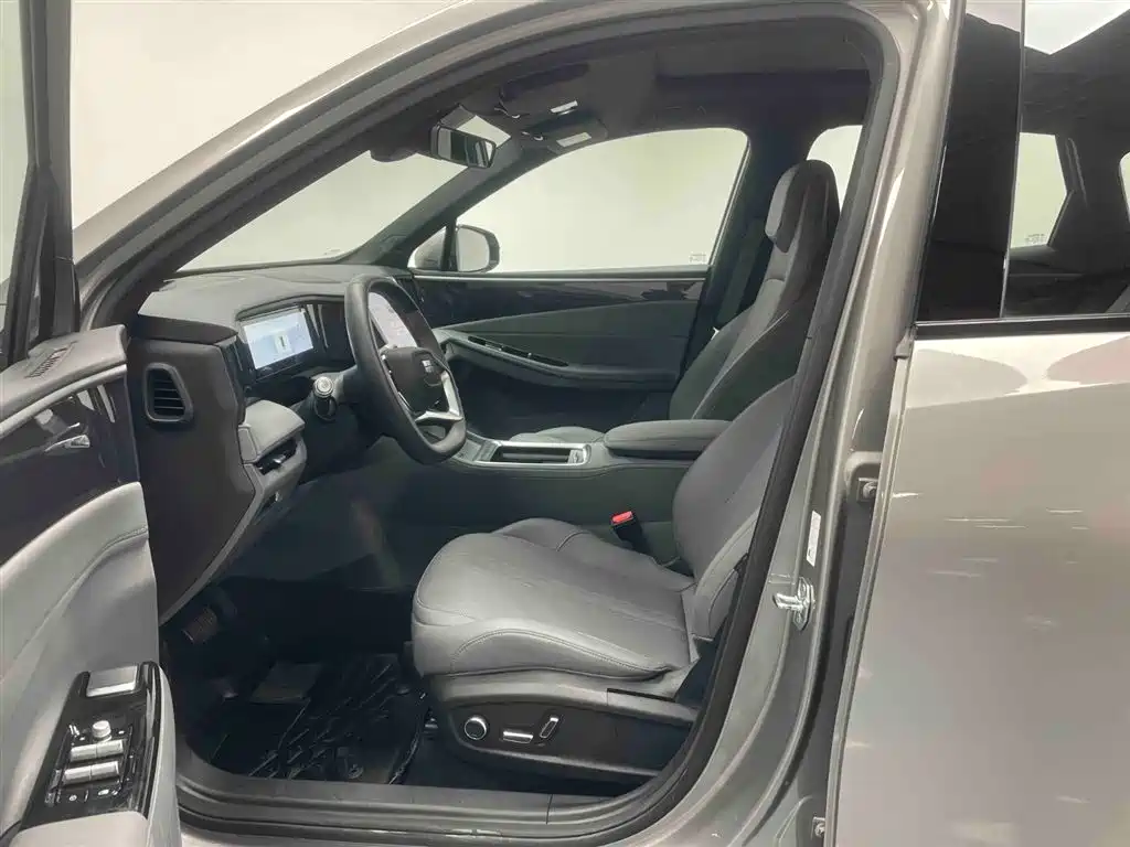 GEELY GALAXY GALAXY L7