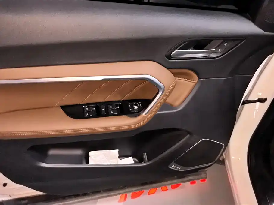 Haval H6 2017 Blue Label 2.0T Auto 2WD Leader фото 7