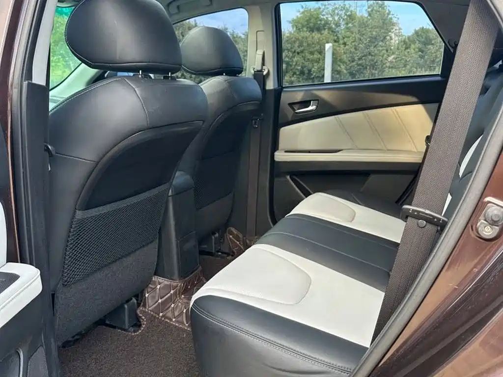 Luxgen U6 SUV 2014 2014 1.8T Fashion