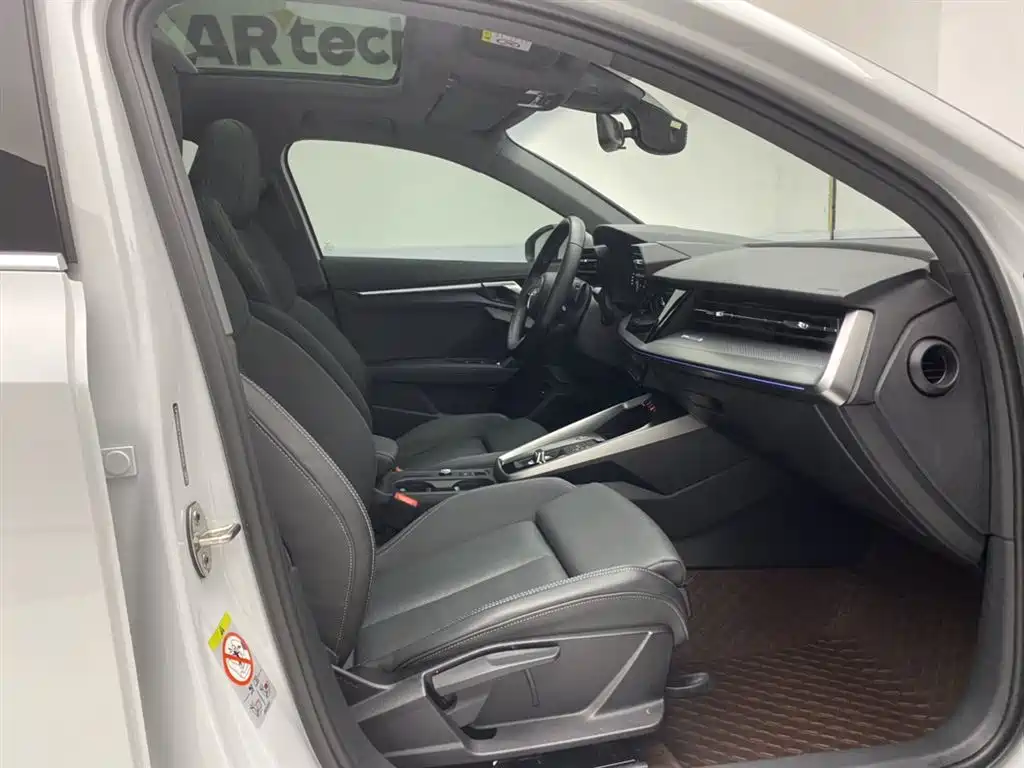 Audi A3 2024 Model Sportback 35 TFSI Fashion Sport фото 21