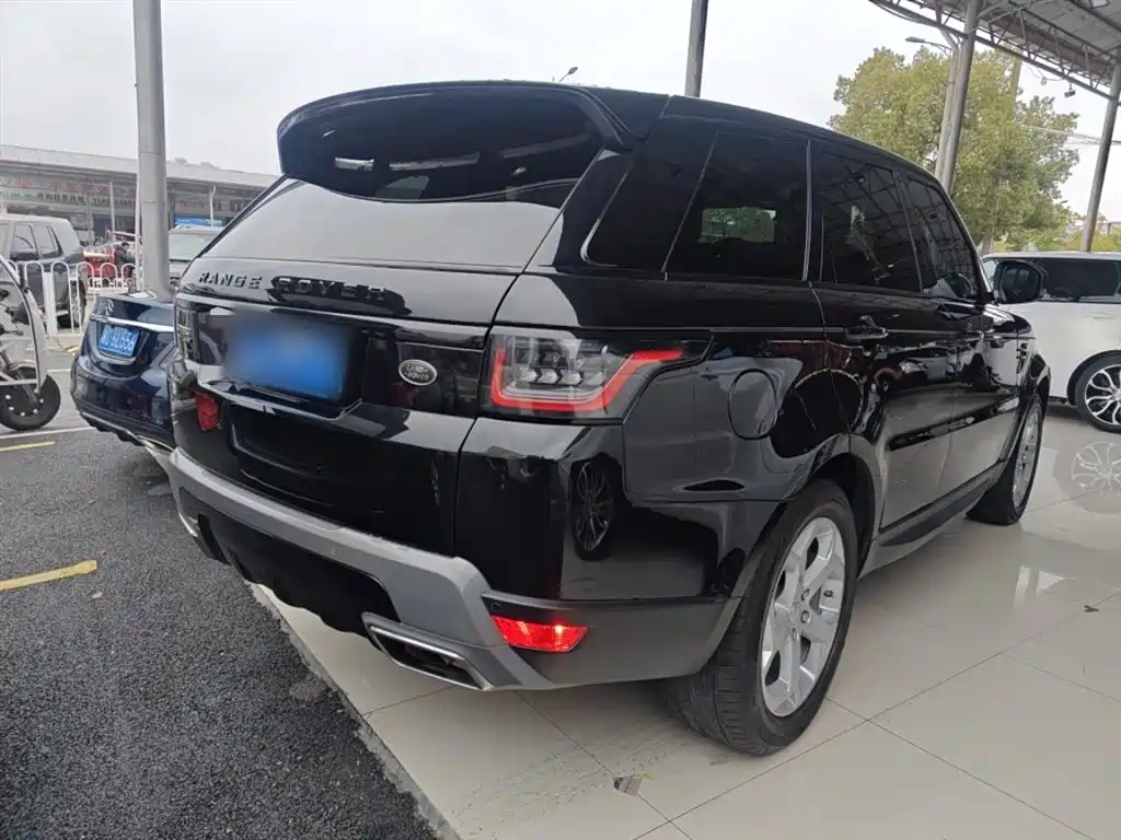 Land Rover Range Rover Sport 2021 3.0 L6 SE фото 7