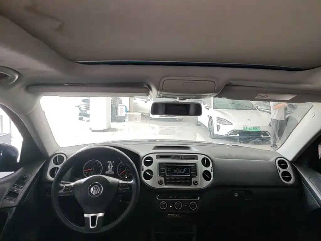 Фото 18 - Volkswagen Tiguan
