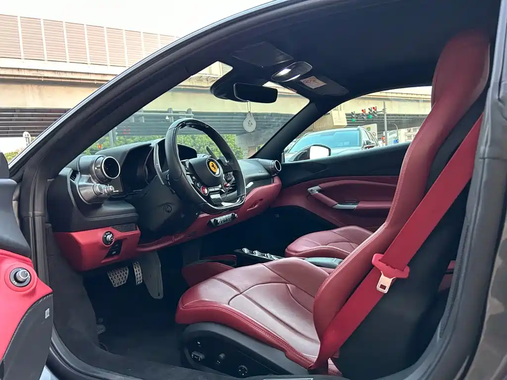 Ferrari F8 2023 2019 Tributo 3.9T V8