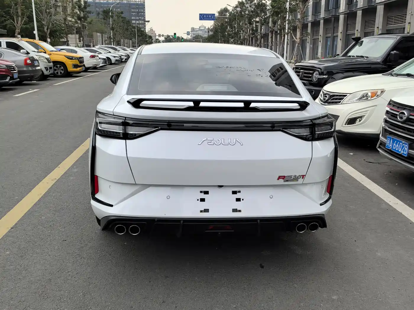 DONGFENG FENGSHEN YI HYUN