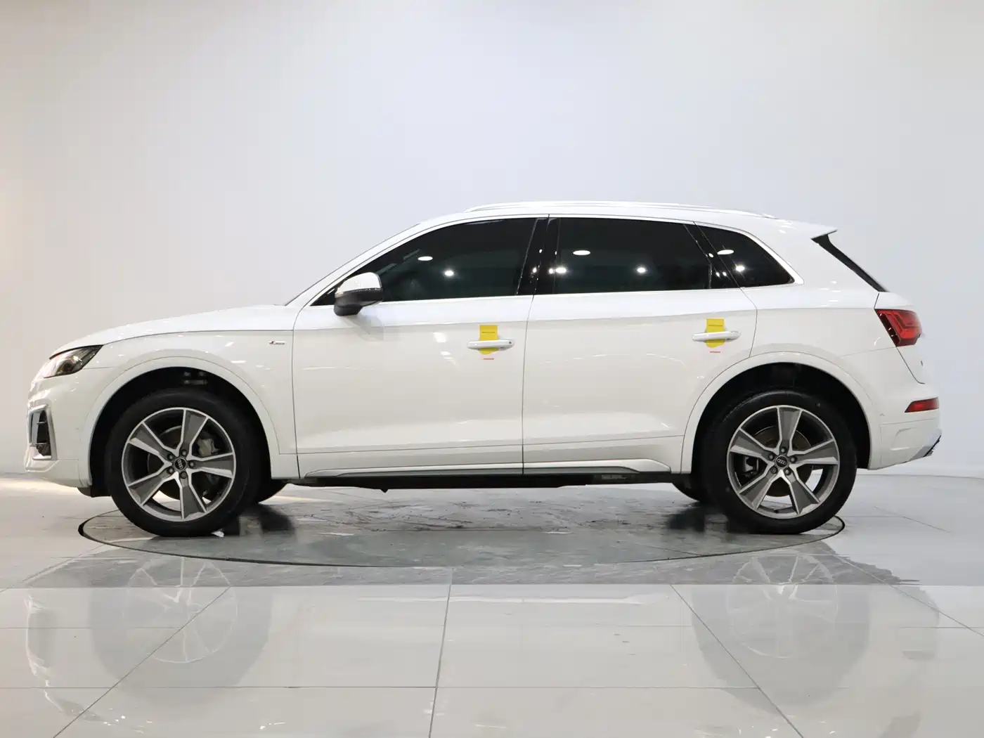Audi Q5L 2021 45 TFSI Luxury Dynamic фото 5