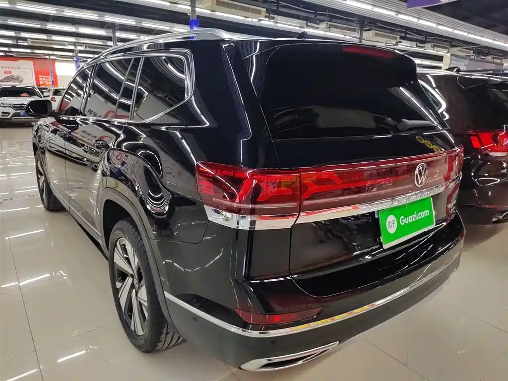 Volkswagen Teramont 2024 380TSI 4WD Dragon Glory Edition фото 5