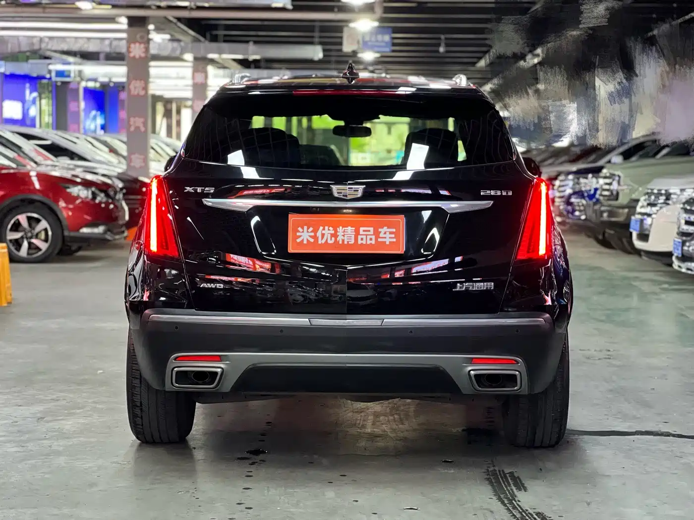 Фото 4 - Cadillac XT5