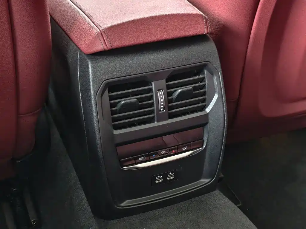 BMW i3 2025 2025 eDrive 35 L