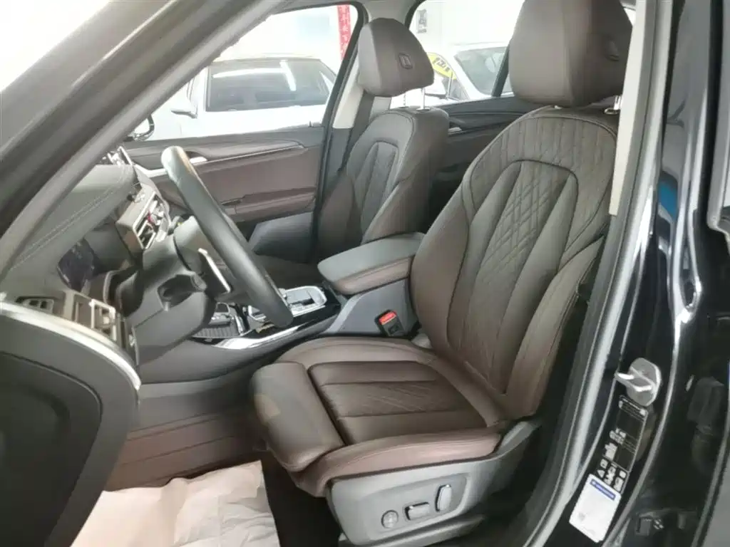 BMW X3 2023 Facelift xDrive30i Leading M Night Package фото 15
