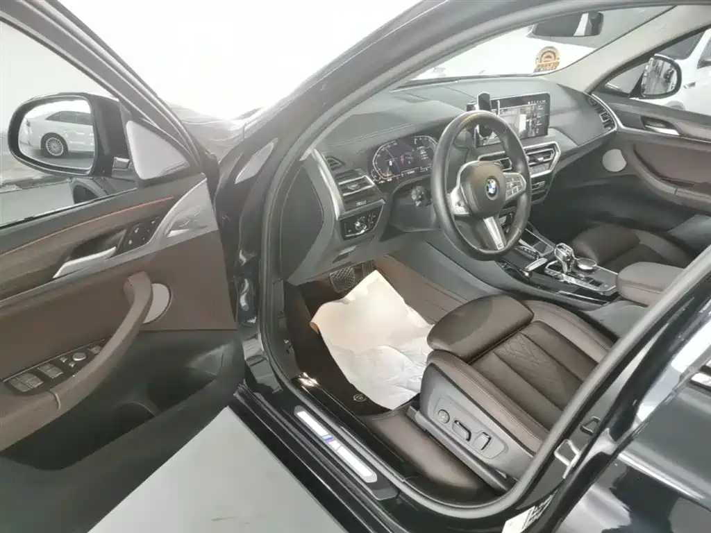 BMW X3 2023 Facelift xDrive30i Leading M Night Package фото 16