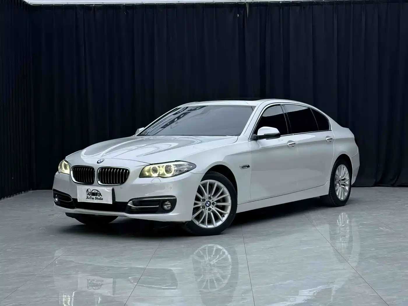 BMW 5 Series 2014 525Li Luxury Design Package