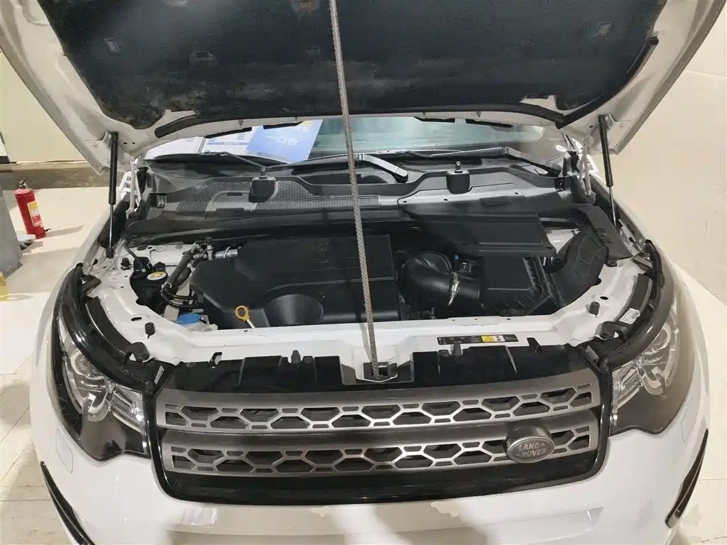 Land Rover Discovery Sport 2018 240PS SE Edition фото 20