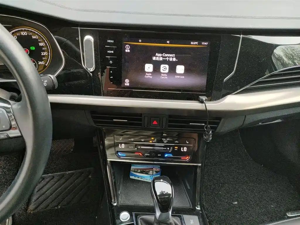 Volkswagen Passat 2020 Facelift 280TSI Elite Version China VI фото 9