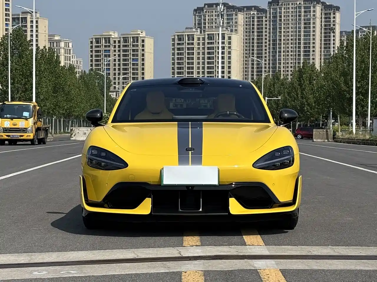 XIAOMI CAR XIAOMI SU7 ULTRA