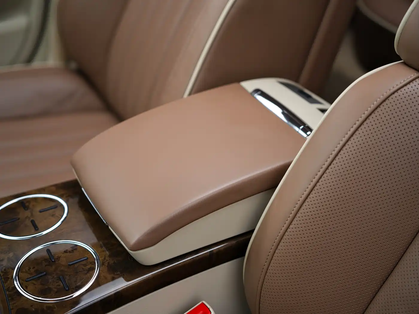 Volkswagen Phaeton 2012 3.0L Elite Custom фото 21