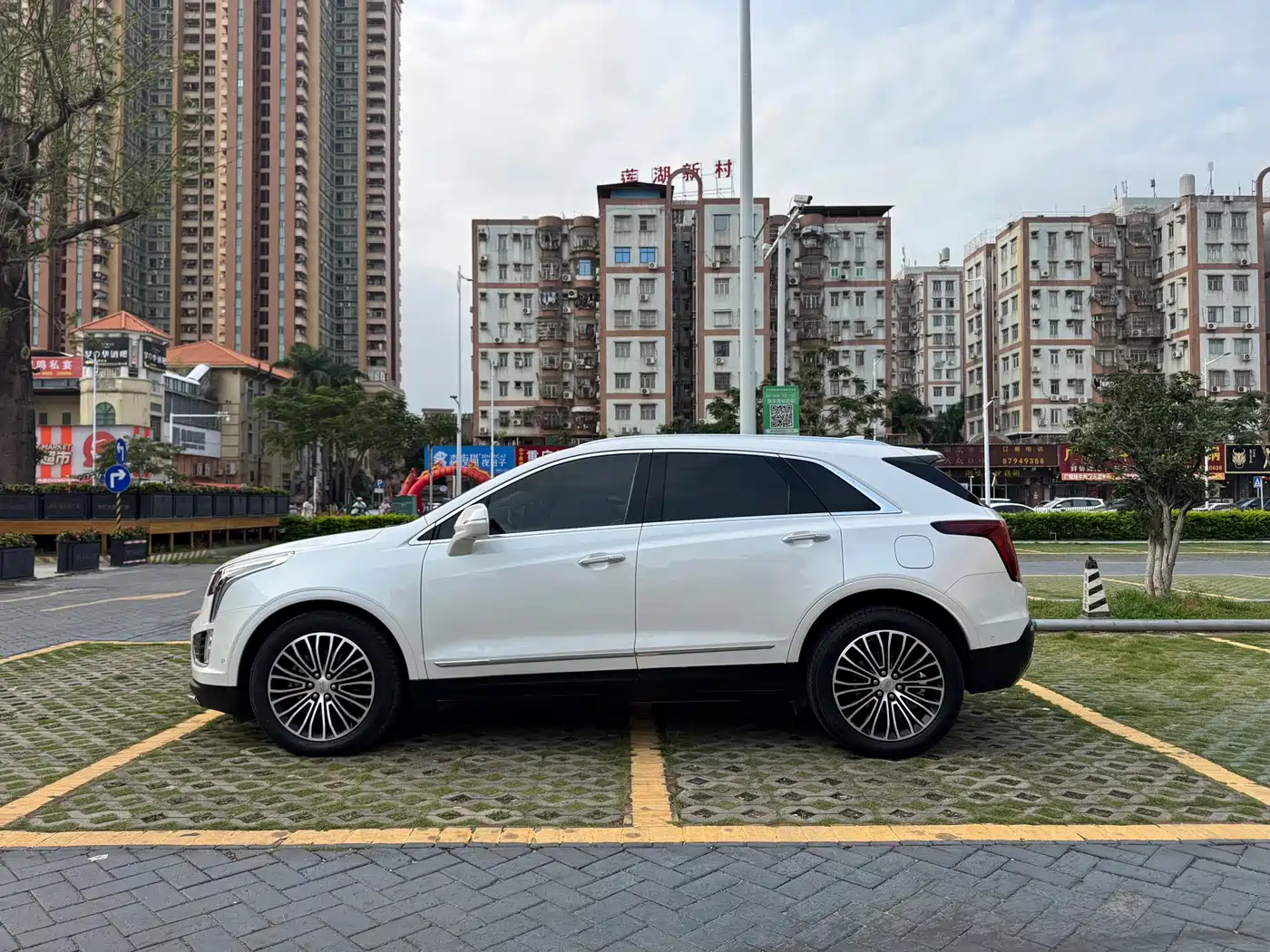 Cadillac XT5 2020 28T AWD Platinum Sport Edition фото 8