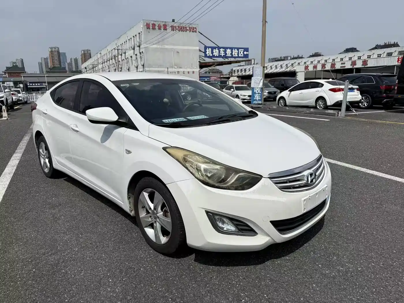 Hyundai Langdong 2013 2013 1.6L Automatic Leading