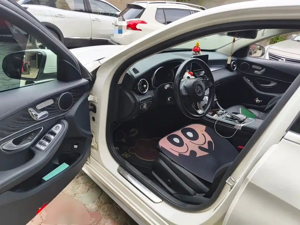 Mercedes-Benz C-Class 2015 Facelift C 200 L Sport фото 12
