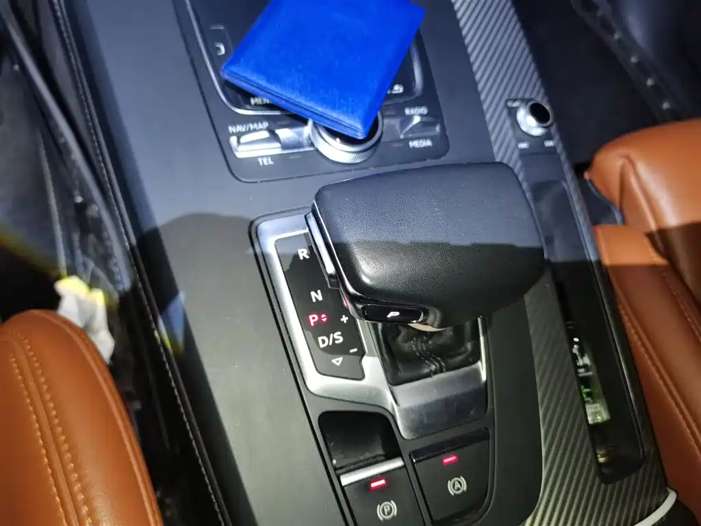 Audi Q5L 2018 45 TFSI Exclusive Sport (China V) фото 10