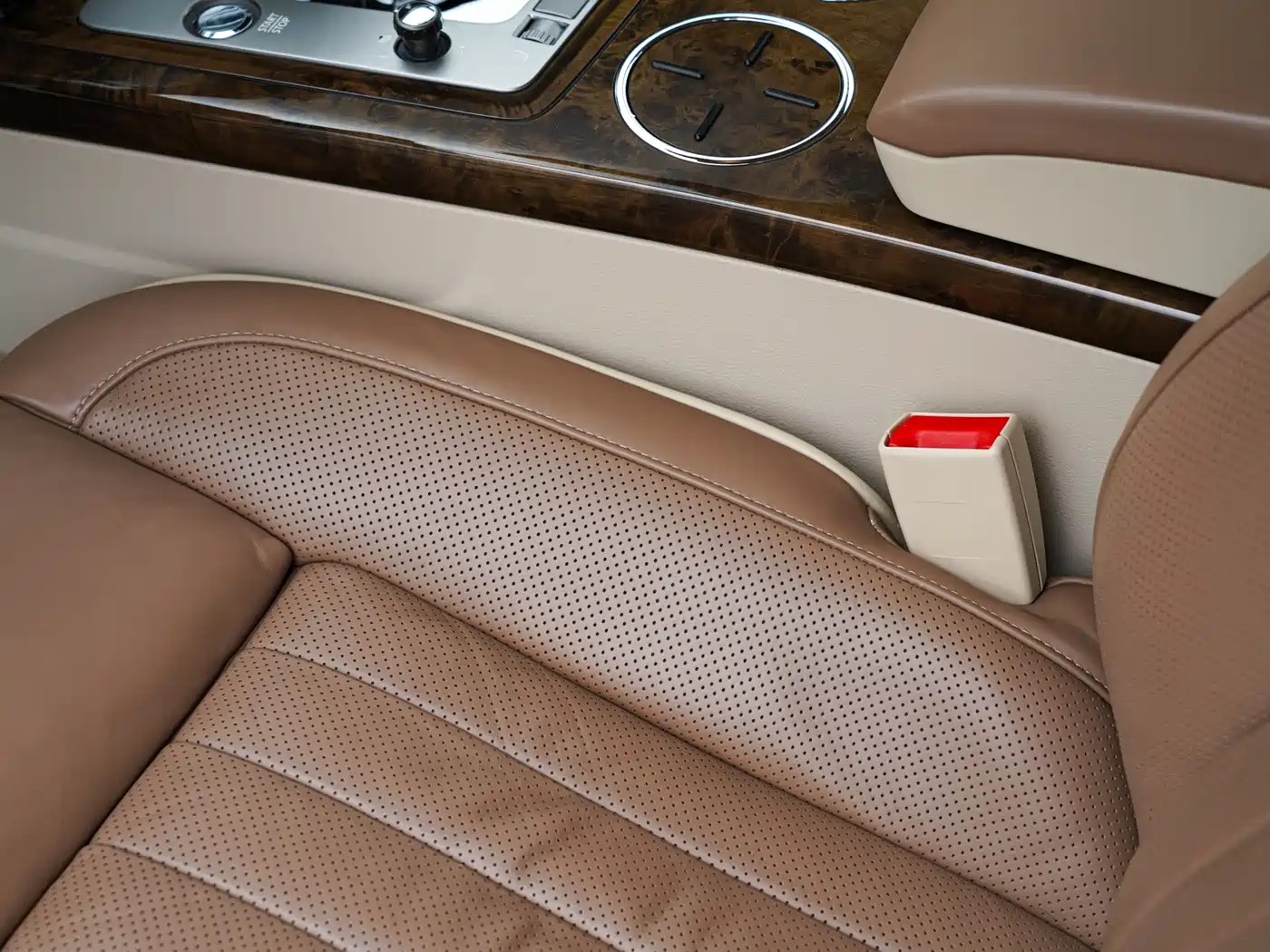 Volkswagen Phaeton 2012 3.0L Elite Custom фото 10
