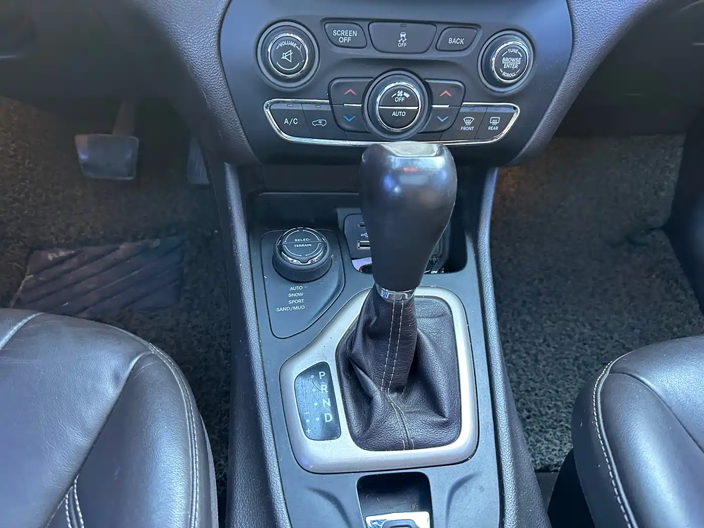 Jeep Cherokee (Import) 2014 2014 2.4L Luxury