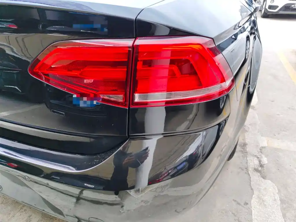 Volkswagen Lamando 2017 230TSI DSG Trend Edition фото 8