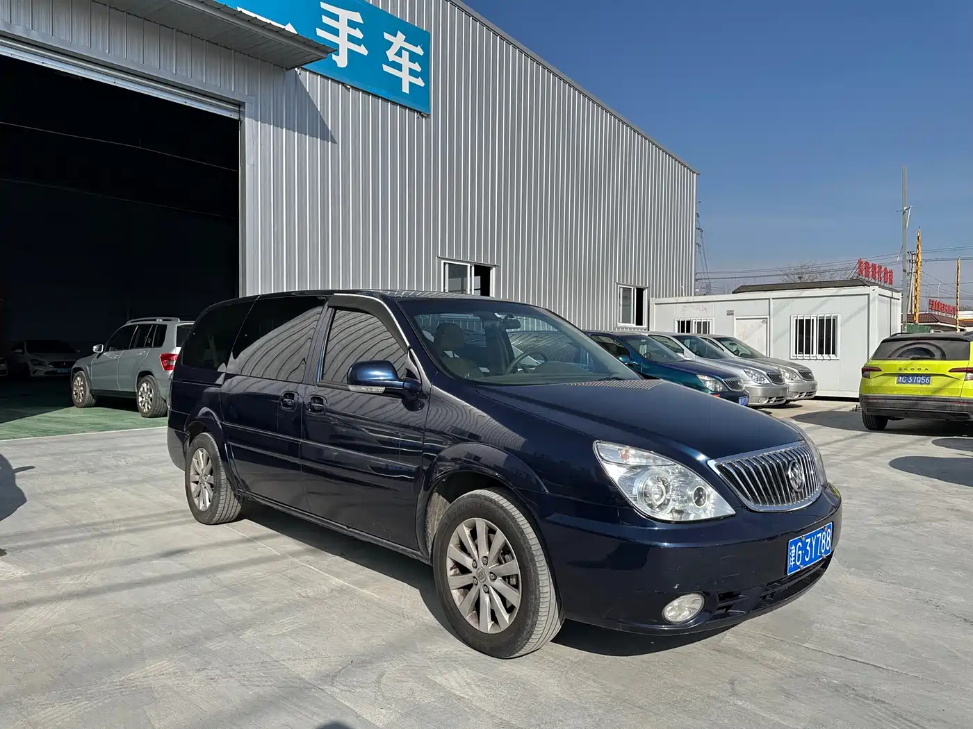 Buick GL8 2014 2.4L Classic Edition фото 3