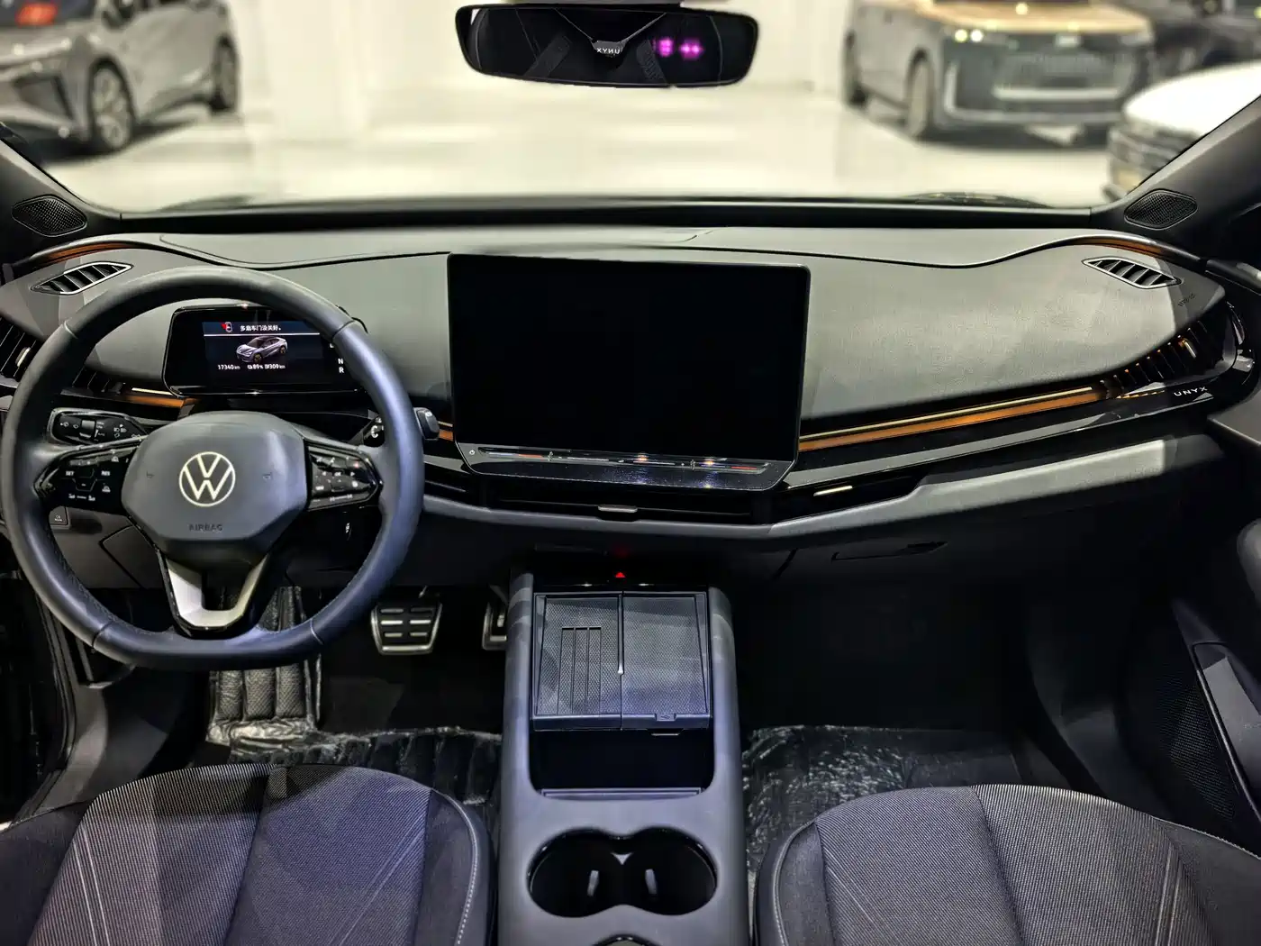 Volkswagen Unique 06 2025 2025 Pure