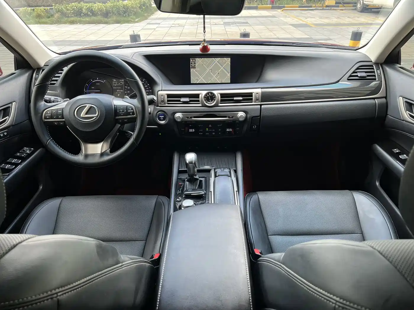 Lexus GS 2017 2016 300h Leading Edition
