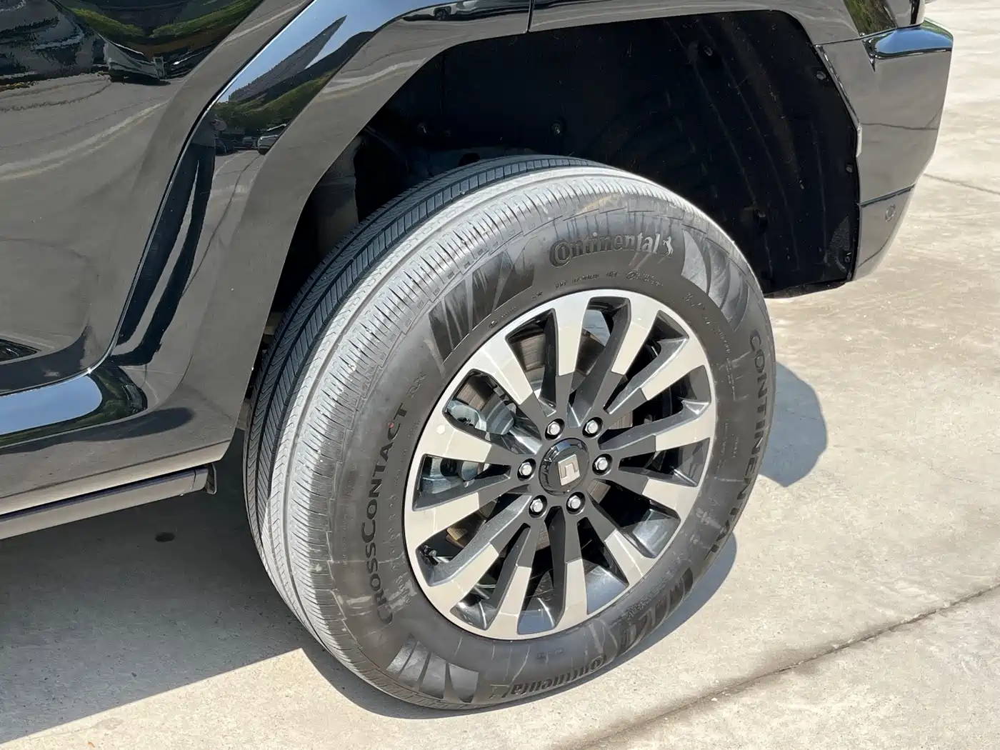 TANK TANK 700 NEW ENERGY