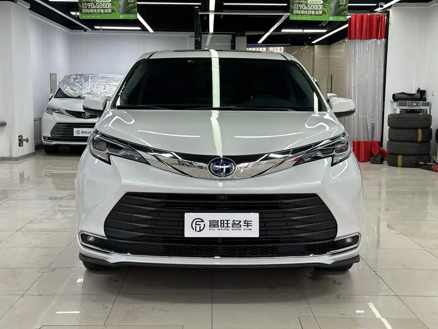 TOYOTA SIENNA