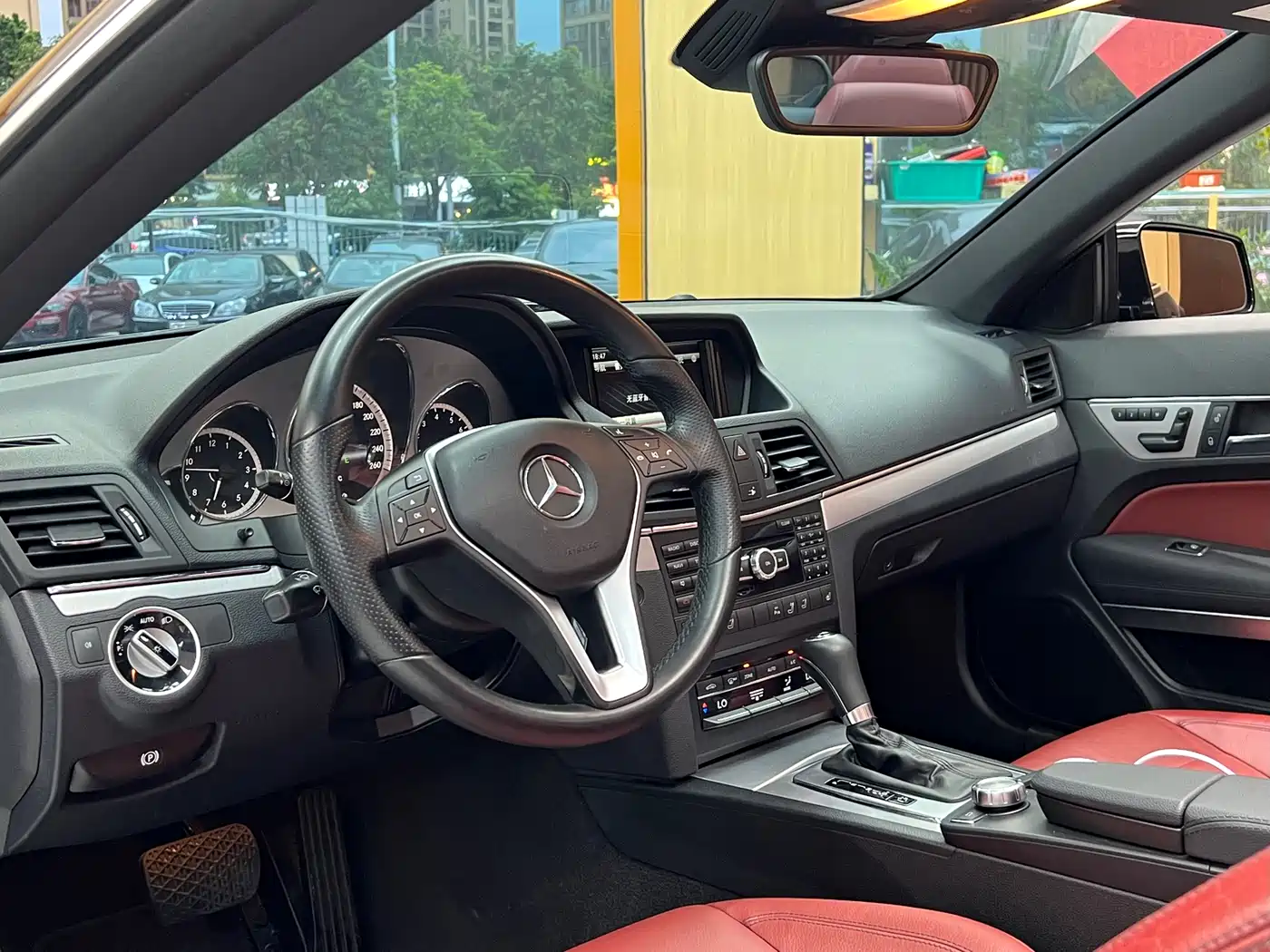 Mercedes-Benz E-Class (Import) 2012 E 260 CGI Convertible фото 24