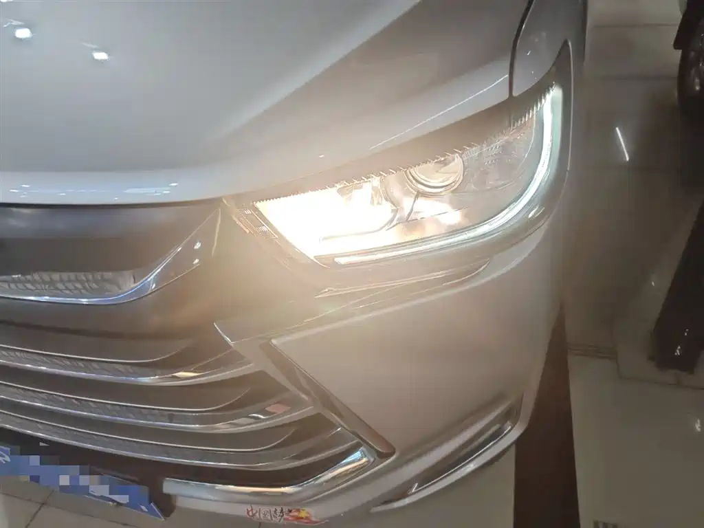 JAC Refine Refine M4 2023 2022 2.0TGDI Auto Business Travel Edition