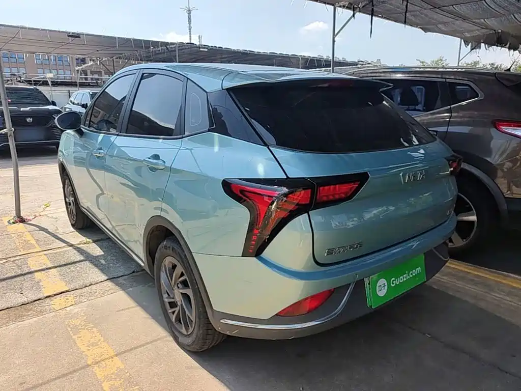 Nezha Auto Nezha V 2023 2022 Trend 300 Lite LFP