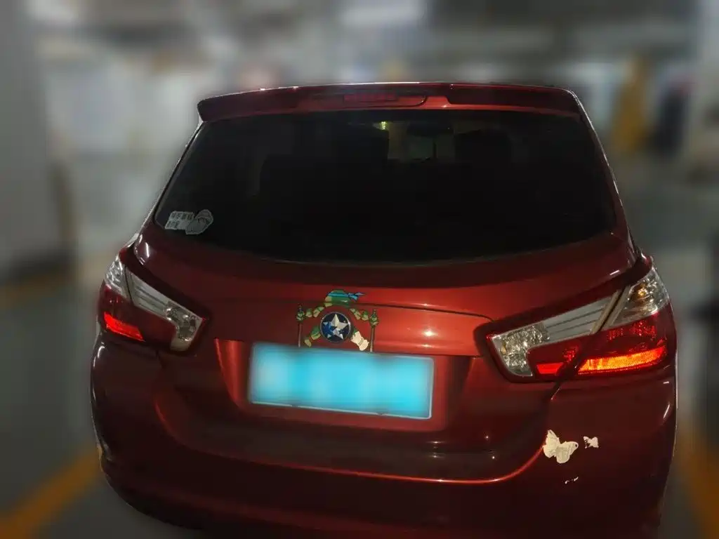 Venucia R50 2016 2015 1.6L Manual Fashion