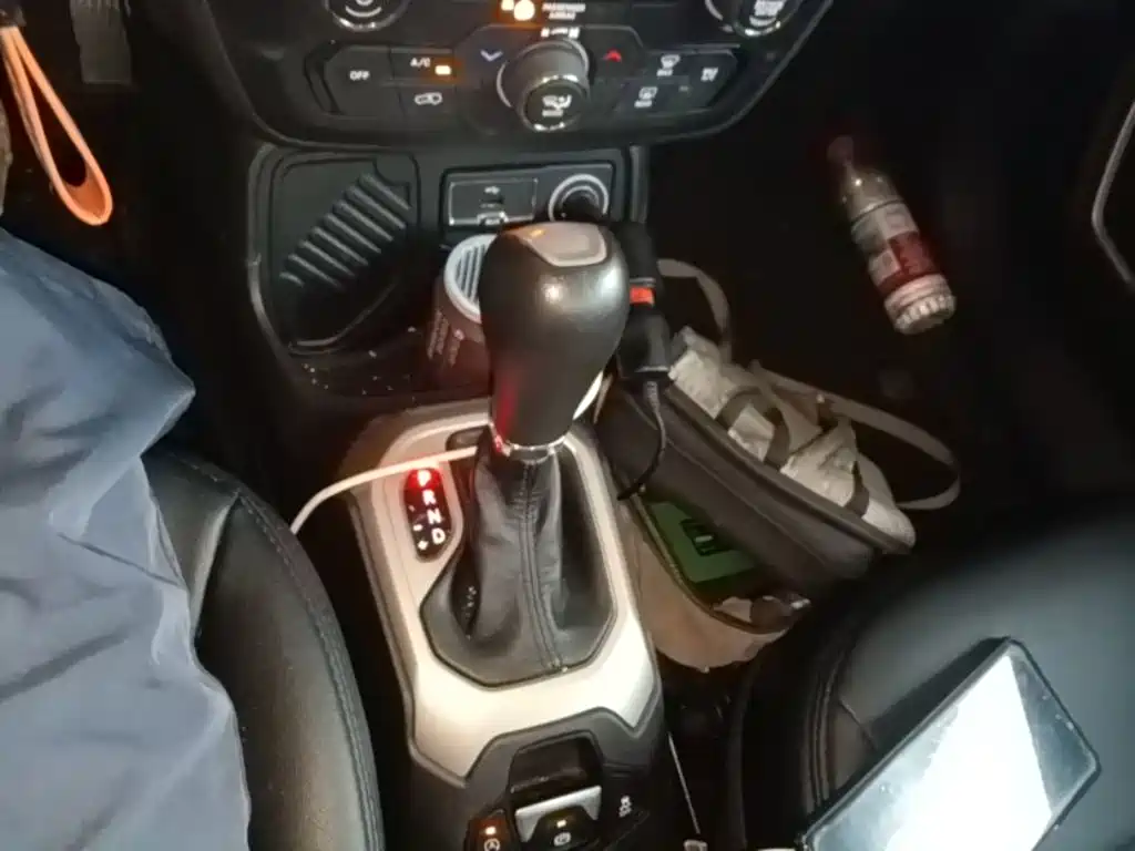 Jeep Renegade 2019 2018 Connected Large Screen Edition 180T Automatic High Energy