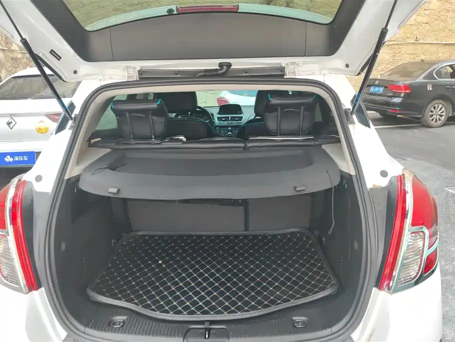 Buick Encore 2015 1.4T Automatic 2WD Urban Leading фото 4