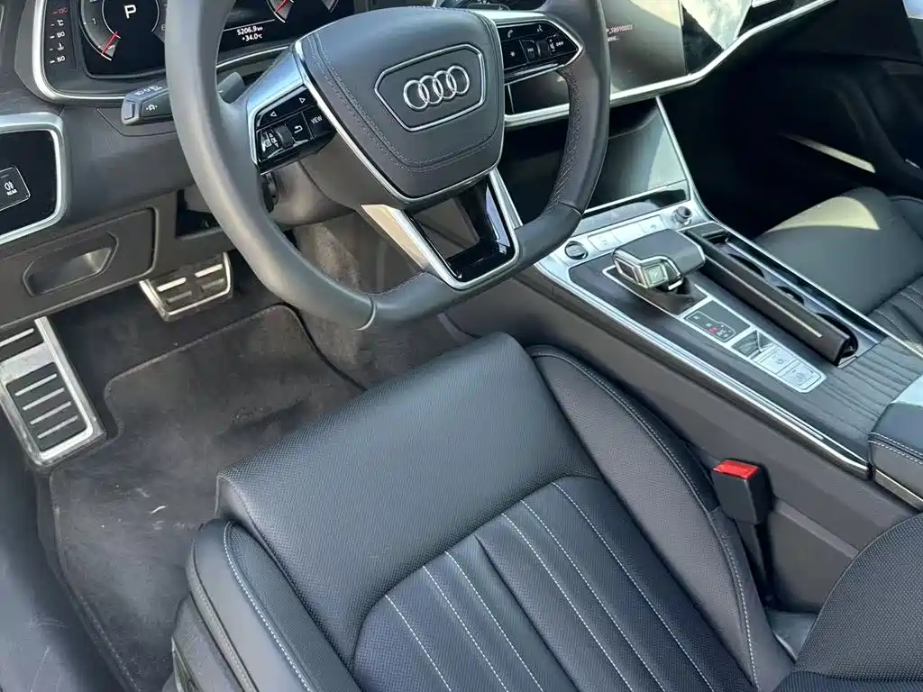 Audi A6L 2026 2026 Model Year 55 TFSI quattro Exclusive Dynamic