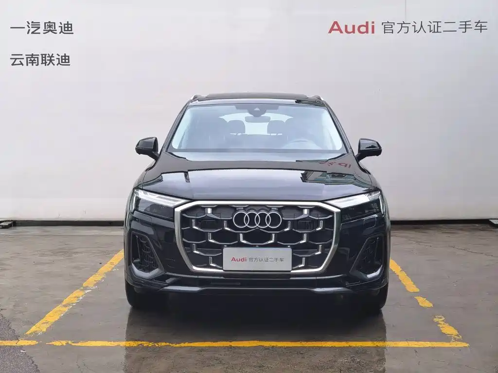 Audi Q7 2025 2025 55 TFSI quattro S line Sport