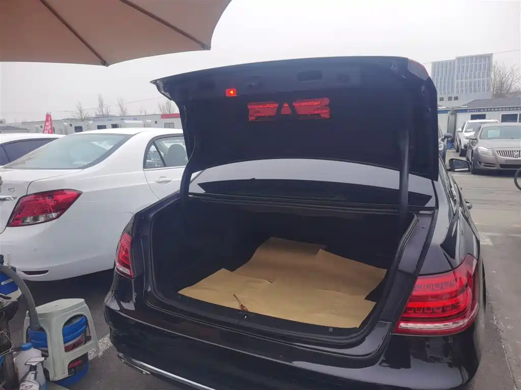 Mercedes-Benz E-Class 2014 Facelift E 300 L Sport фото 15