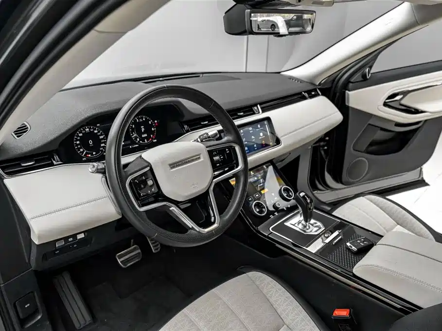 Land Rover Range Rover Evoque 2021 Range Rover Evoque L 249PS R-Dynamic First Edition Launch Edition фото 16