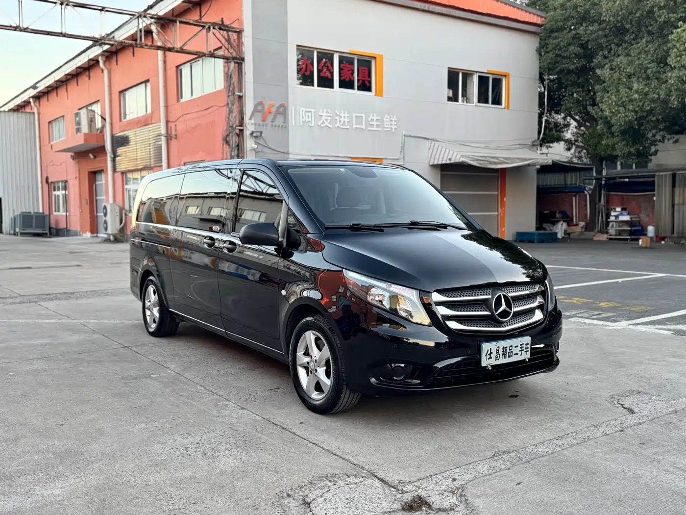 Mercedes-Benz Vito 2018 2.0T Business China V фото 3